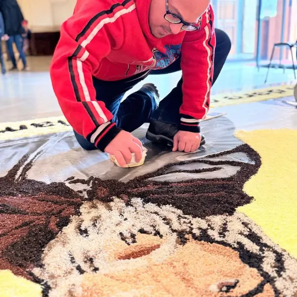 Un omaggio realizzato dai ragazzi di @Casa Tobia, in collaborazione con l’Associazione Culturale Petali D