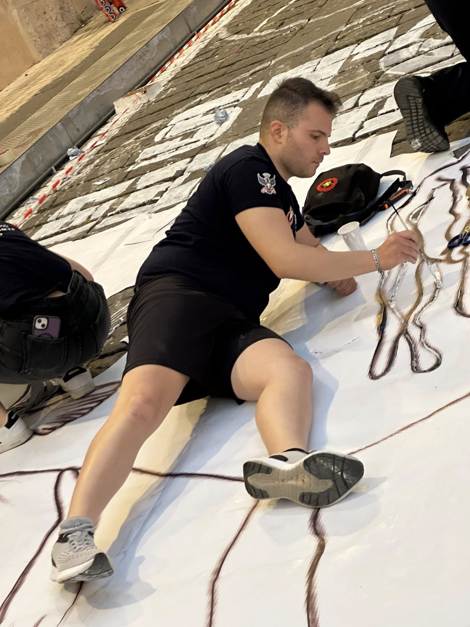 Preparazione di una composizione floreale